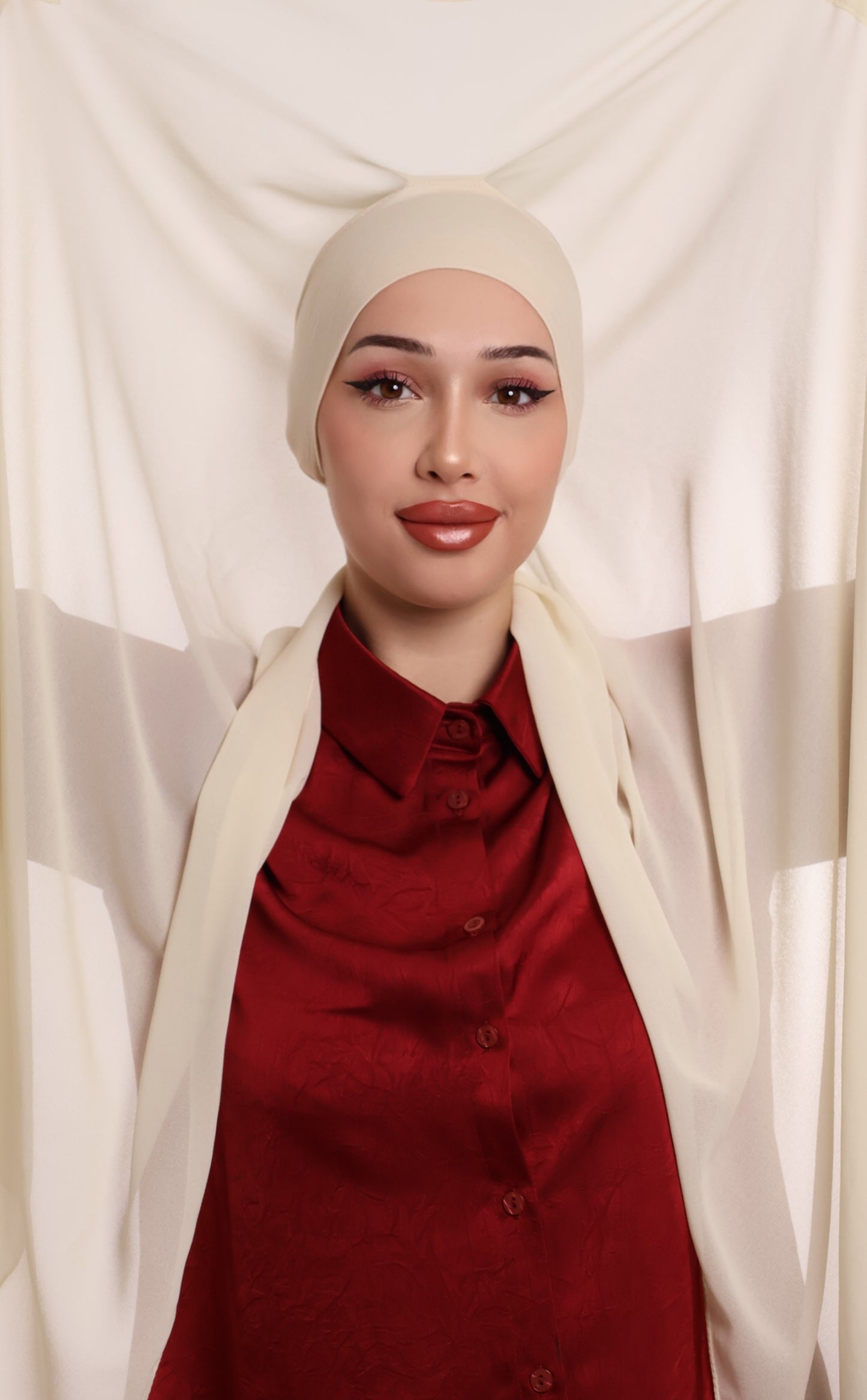 Express Premium Chiffon Hijab with Magnetic Closure System and Integrated Bonnet - Green