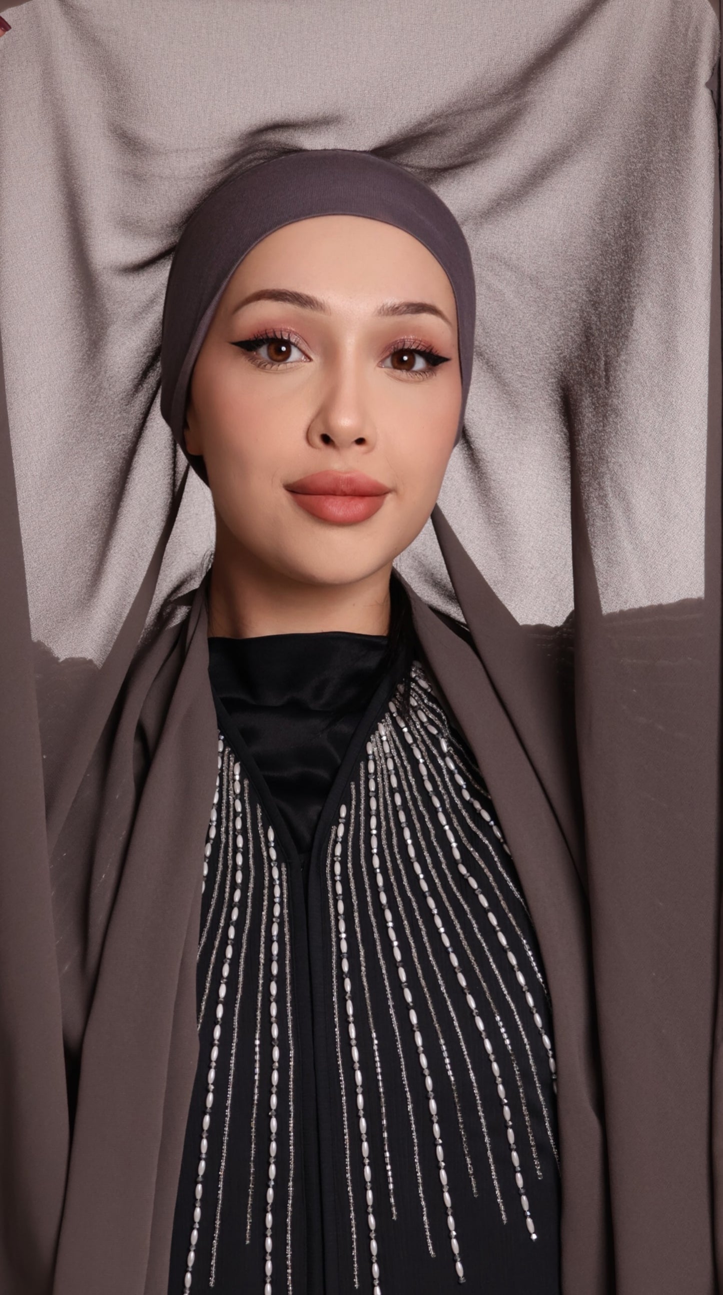 Express Premium Chiffon Hijab with Magnetic Closure System and Integrated Bonnet - Grey