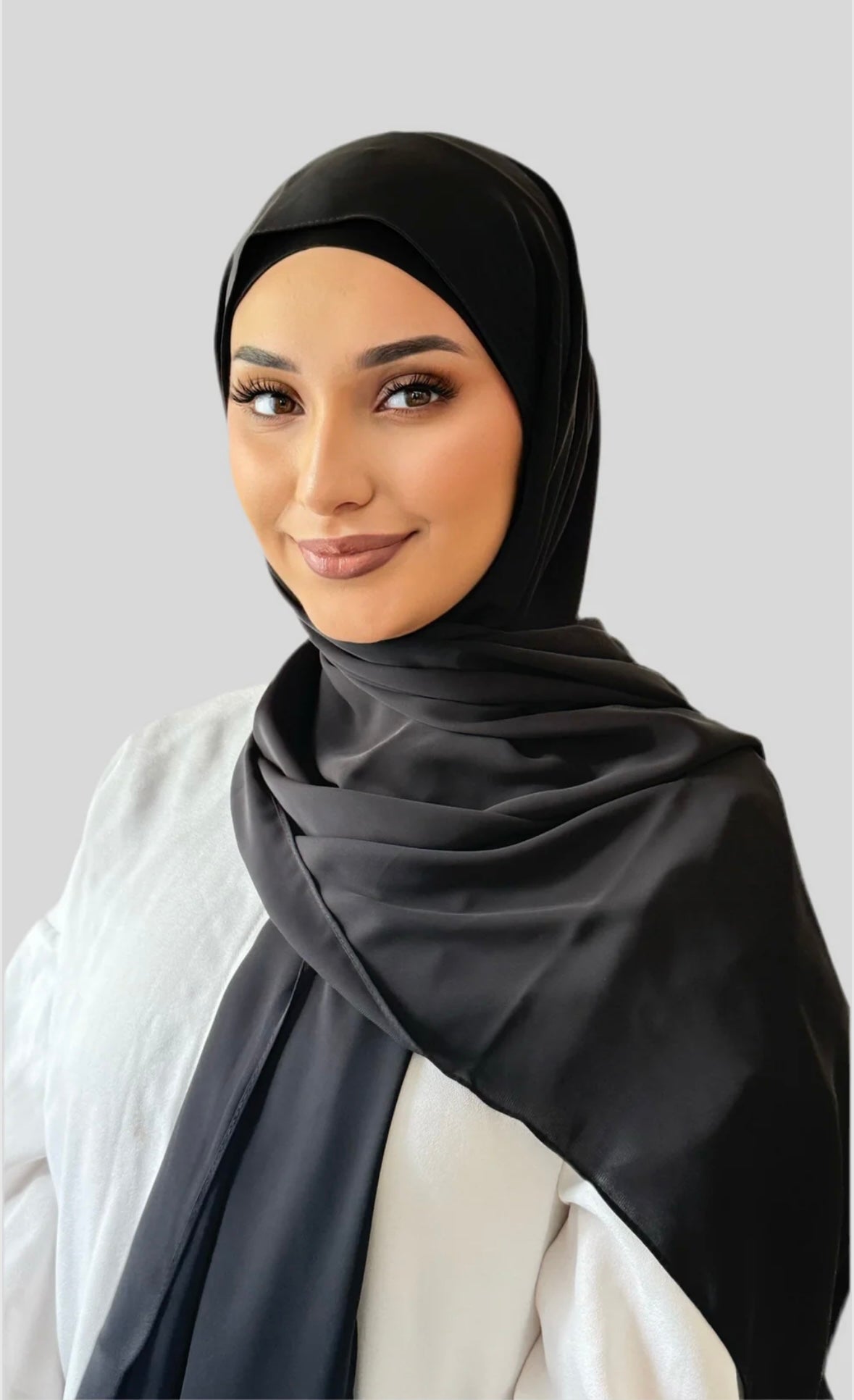 Hijab Express Anti glisse Soie de Médine (Asymétrique) – Set complet Élégance Premium XL – Concept inédit - Divers Couleurs