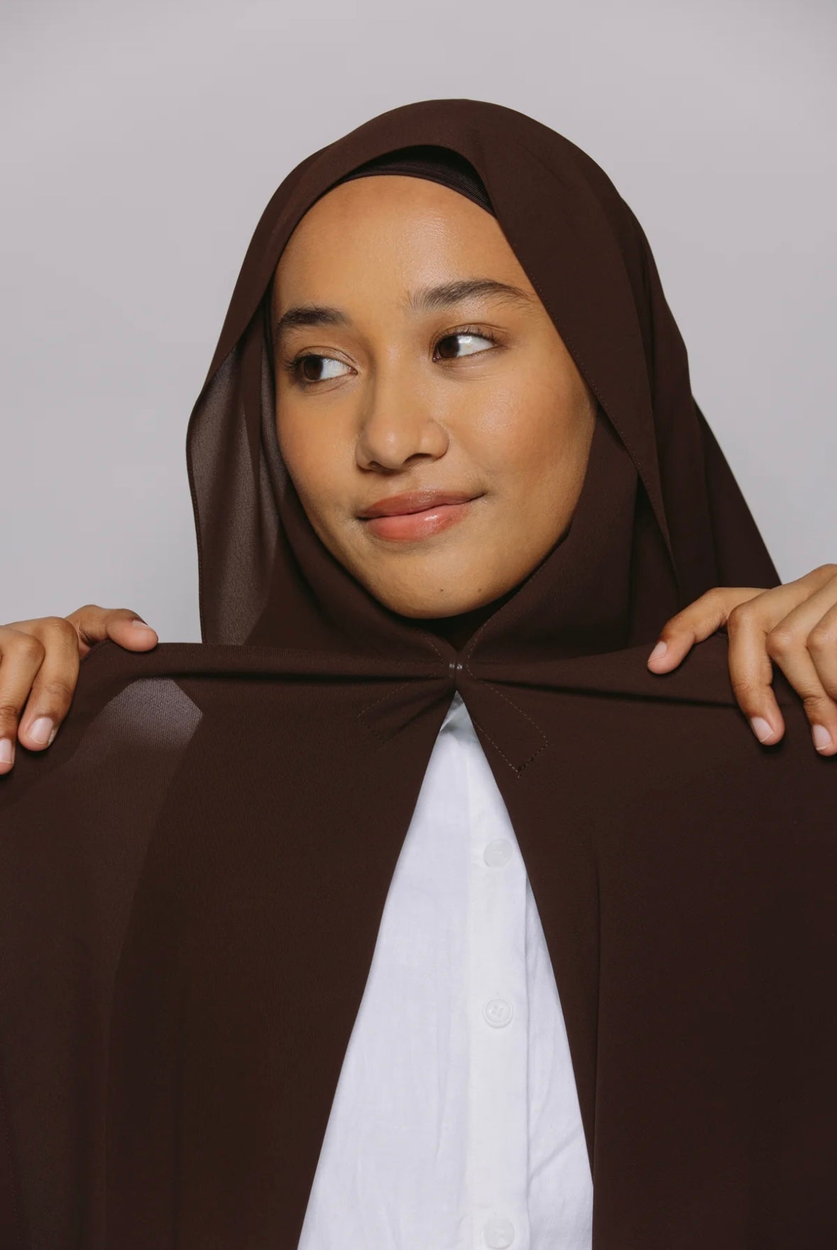 Express Premium Chiffon Hijab with Magnetic Closure System and Integrated Bonnet - Brown